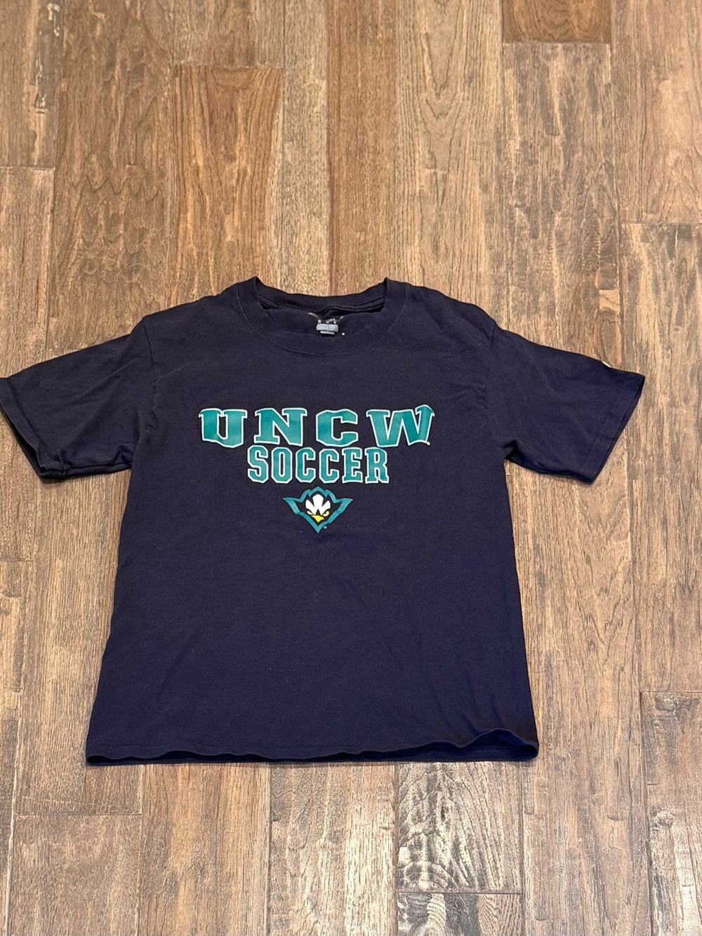 Size small (unisex) UNC Wilmington UNCW Soccer tshirt